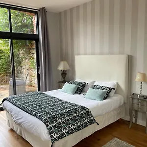2* Maison d'hôtes Maison La Tour